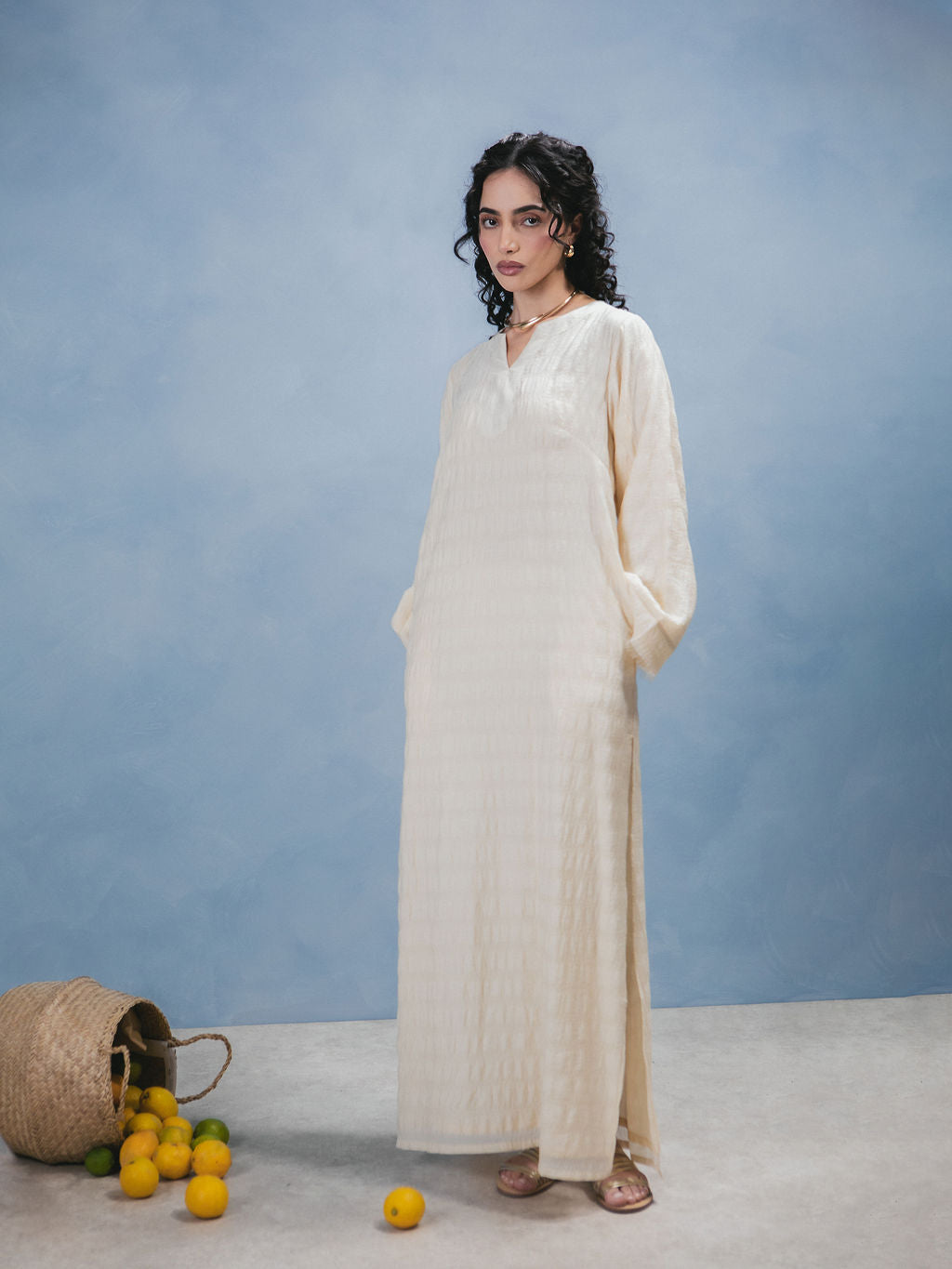Aab Textured Abaya (Crème)