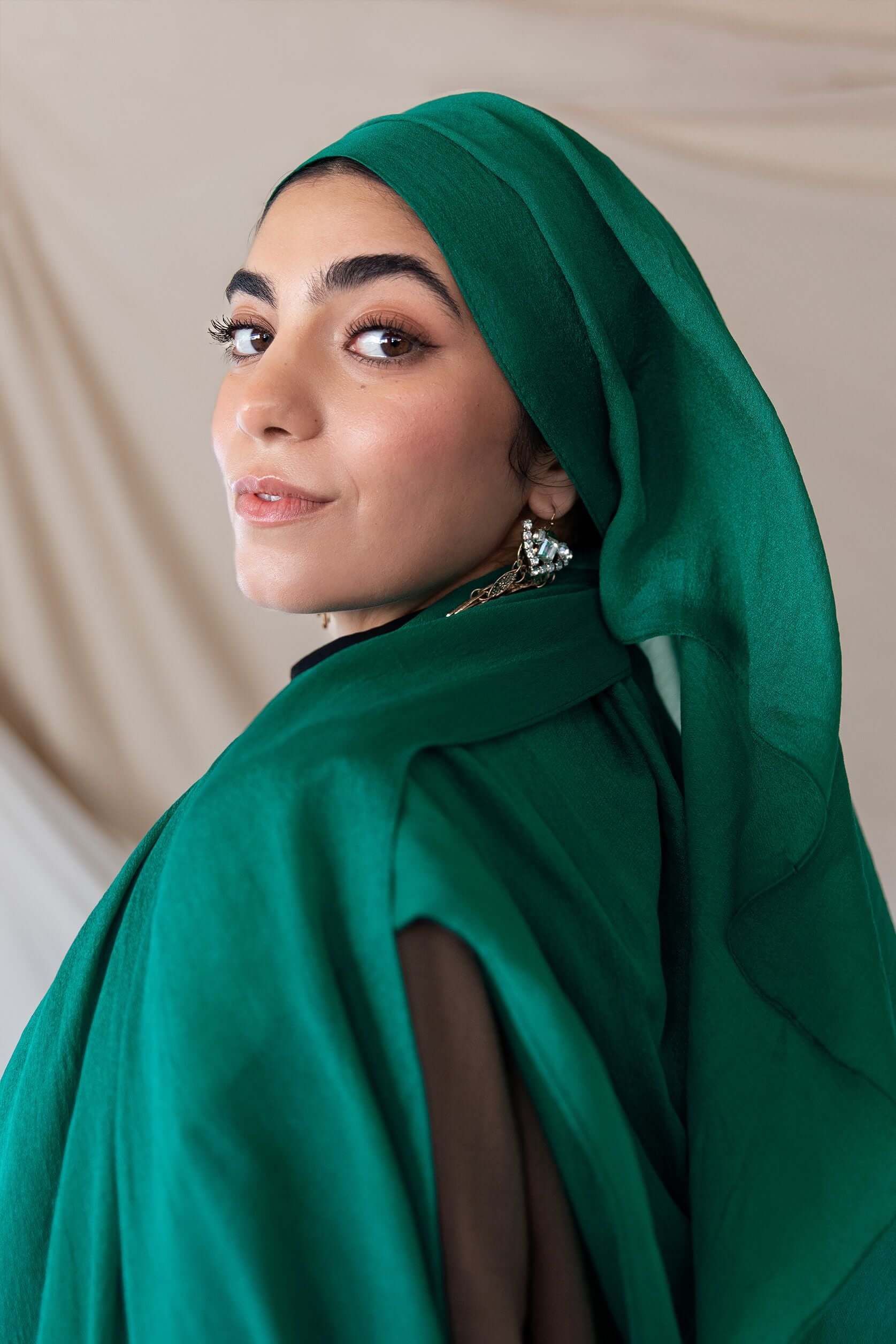 Vela Emerald Silk Chiffon Hijab